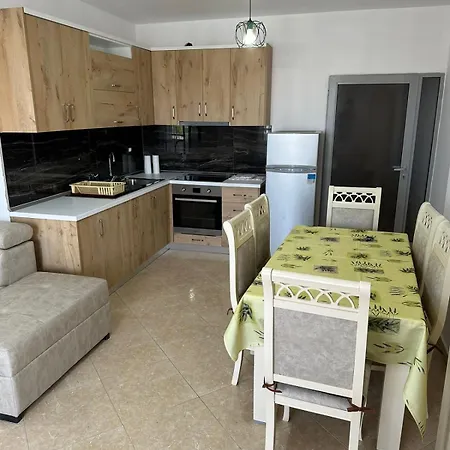 Holiday * Durrës